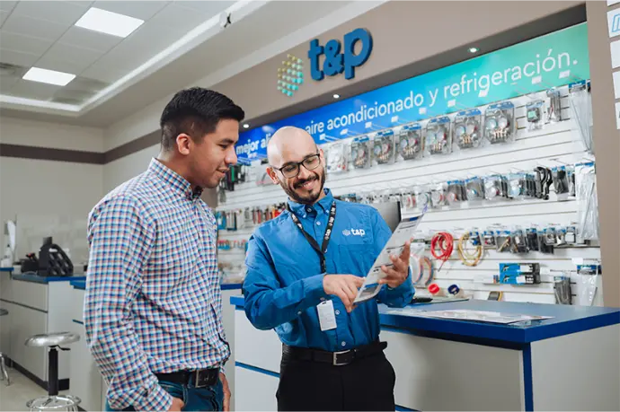 Distribuidores mayoristas HVACR en sucursal de TyP